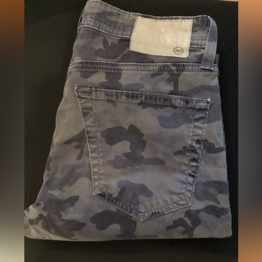 Camo jeans